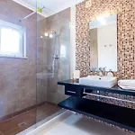 Casa Azul Luxury * Lagos